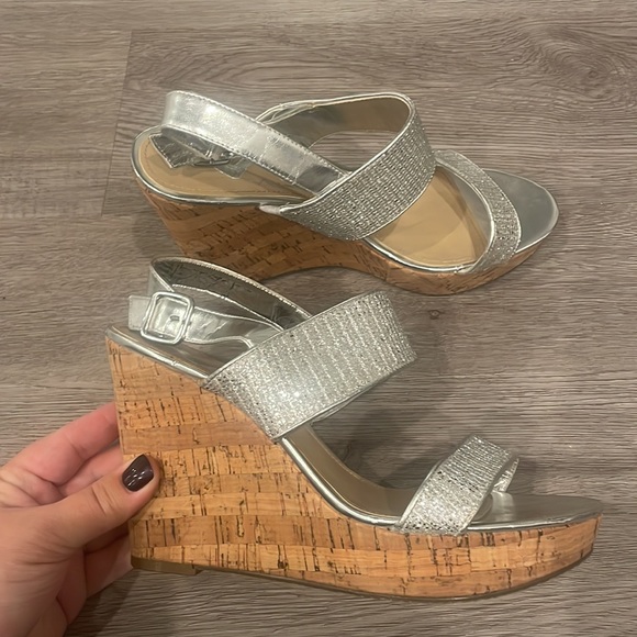 Nina silver sparkly wedges Size 8 - Picture 2 of 5